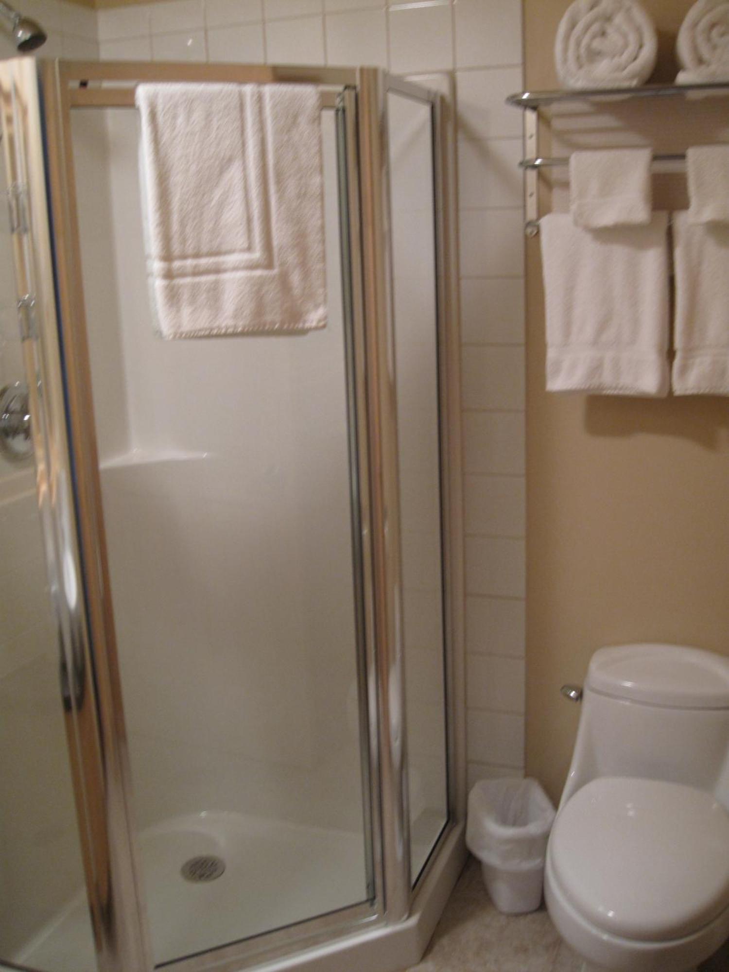 Genelle House B&B Guest House Εξωτερικό φωτογραφία
