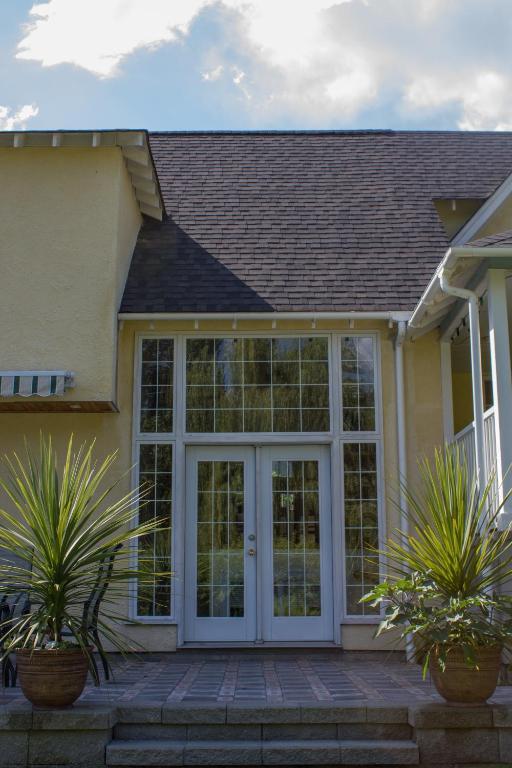 Genelle House B&B Guest House Εξωτερικό φωτογραφία