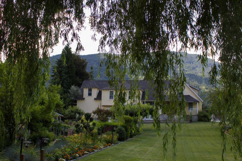 Genelle House B&B Guest House Εξωτερικό φωτογραφία