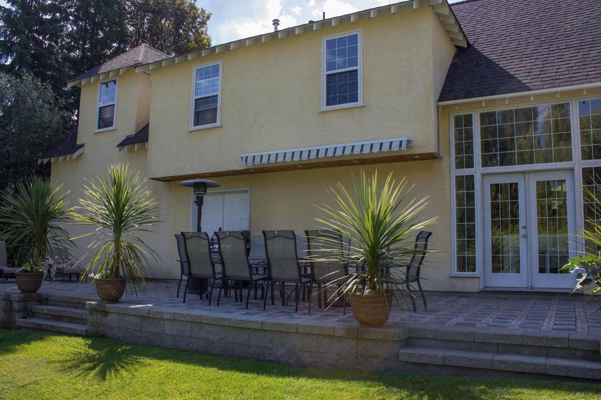 Genelle House B&B Guest House Εξωτερικό φωτογραφία