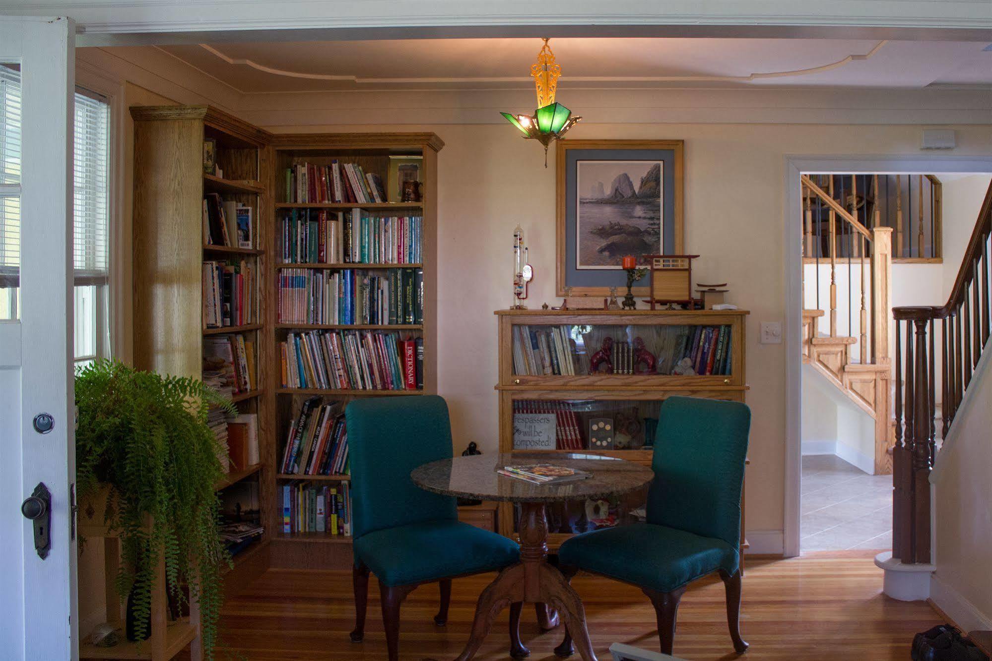 Genelle House B&B Guest House Εξωτερικό φωτογραφία